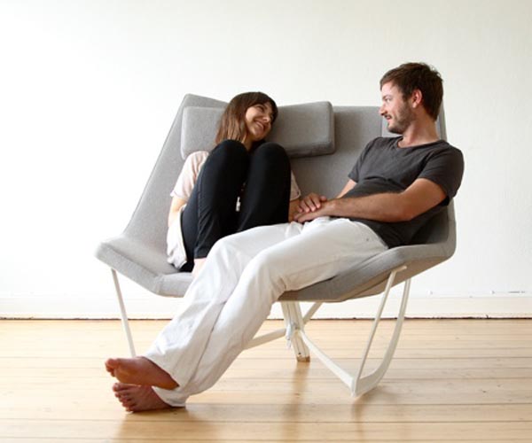 Sway romantična i prijatna stolica za ljuljanje